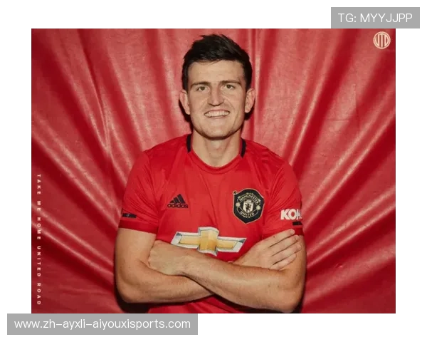 英超后防新星Ake的职业成长轨迹分析